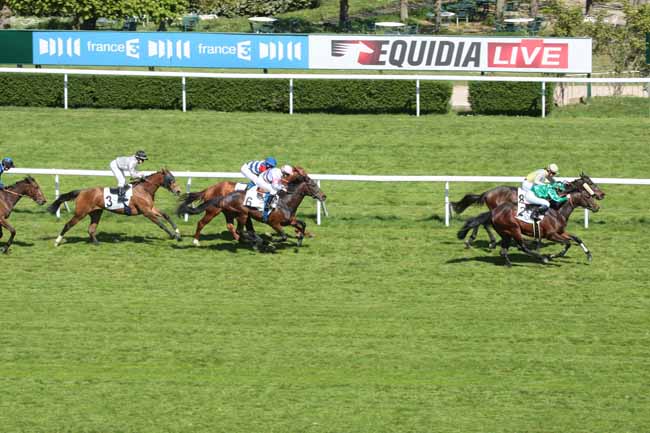 Arrivée quinté pmu PRIX DE CLAIREFONTAINE-EN-YVELINES à SAINT-CLOUD