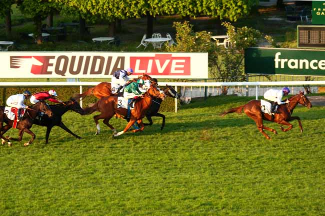 Arrivée quinté pmu PRIX DU PRIEURE DE JARDY à SAINT-CLOUD