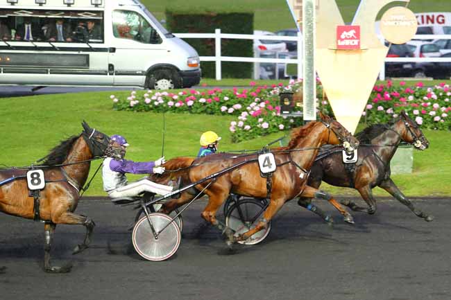 Arrivée quinté pmu PRIX KALMIA à PARIS-VINCENNES