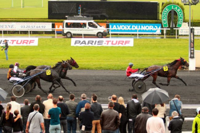 Arrivée quinté pmu GRAND NATIONAL DU TROT PARIS-TURF à LE CROISE-LAROCHE