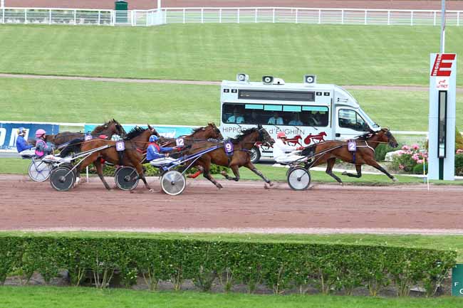 Arrivée quinté pmu PRIX DE NEW YORK à ENGHIEN