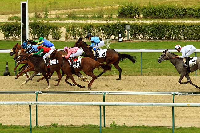 Arrivée quinté pmu PRIX DE VILLERVILLE à DEAUVILLE