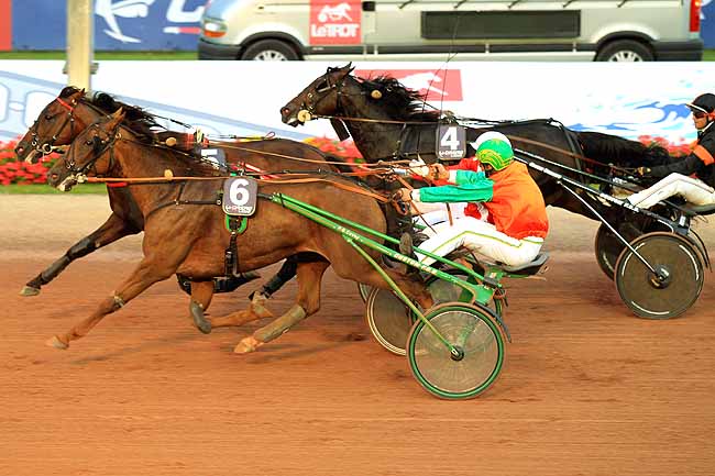 Arrivée quinté pmu GRAND PRIX DE LA VILLE DE CABOURG à CABOURG