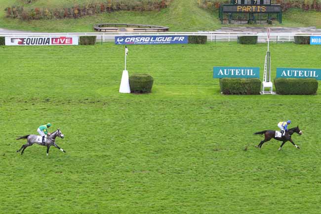Photo d'arrivée de la course pmu PRIX ELSENEUR à AUTEUIL le Mercredi 25 novembre 2015