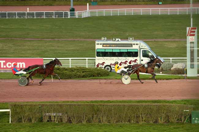 Photo d'arrivée de la course pmu PRIX DE JONCY à ENGHIEN le Mercredi 24 février 2016