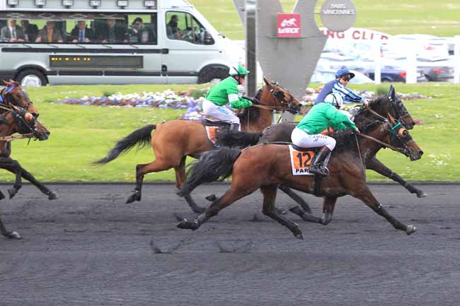 Photo d'arrivée de la course pmu PRIX BEAUMANOIR à PARIS-VINCENNES le Samedi 16 avril 2016