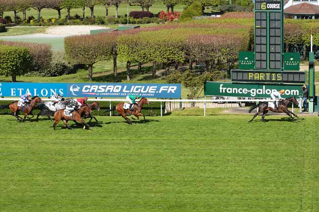 Photo d'arrivée de la course pmu PRIX DU MUGUET à SAINT-CLOUD le Dimanche 1 mai 2016