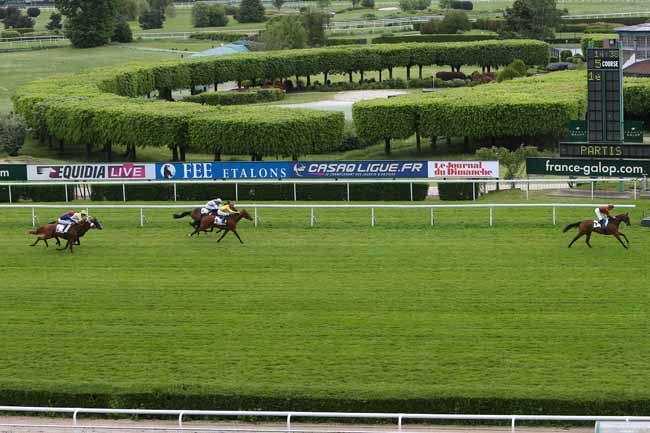 Photo d'arrivée de la course pmu PRIX D'ELANCOURT à SAINT-CLOUD le Mercredi 18 mai 2016