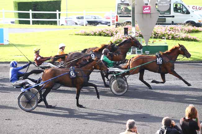 Photo d'arrivée de la course pmu PRIX EUDORA à PARIS-VINCENNES le Vendredi 17 juin 2016