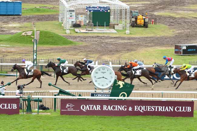 Photo d'arrivée de la course pmu PRIX DU TERRAIN DES SPAHIS à CHANTILLY le Mercredi 22 juin 2016