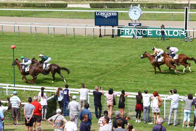 Photo d'arrivée de la course pmu PRIX ABDOS à DEAUVILLE le Jeudi 21 juillet 2016