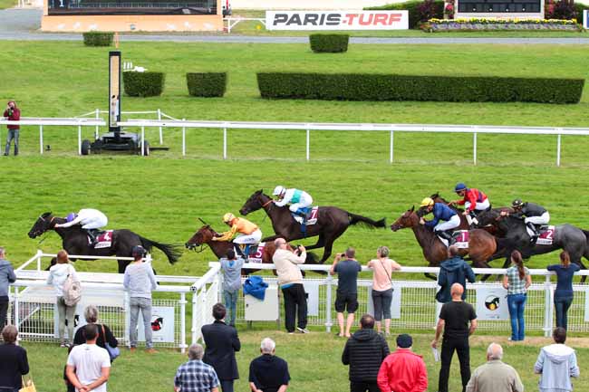 Photo d'arrivée de la course pmu PRIX THE WONDER à CLAIREFONTAINE le Jeudi 4 août 2016