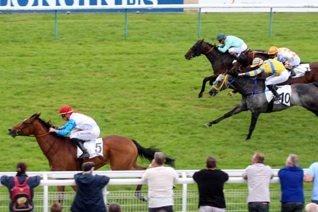 Photo d'arrivée de la course pmu PRIX DE CAGNY à DEAUVILLE le Samedi 20 août 2016