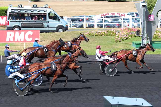 Photo d'arrivée de la course pmu PRIX DE BERCK-SUR-MER à PARIS-VINCENNES le Samedi 10 septembre 2016