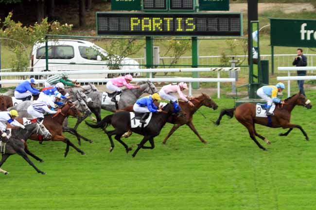 Photo d'arrivée de la course pmu PRIX DU BOIS BARBOT à SAINT-CLOUD le Lundi 19 septembre 2016