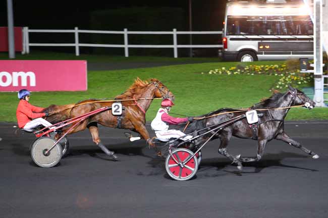 Photo d'arrivée de la course pmu PRIX LOUIS CAUCHOIS à PARIS-VINCENNES le Vendredi 28 octobre 2016
