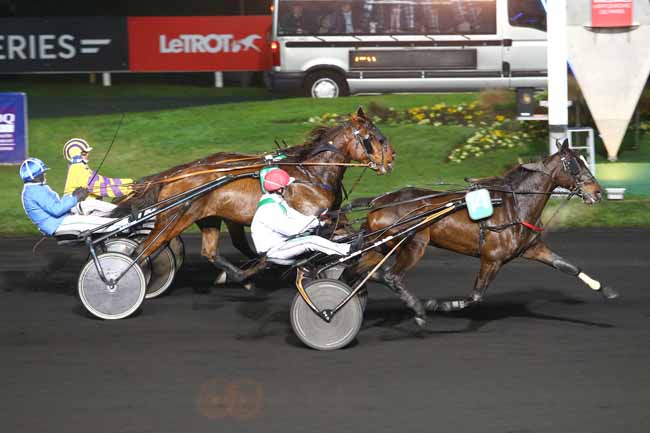 Photo d'arrivée de la course pmu PRIX SILESIA à PARIS-VINCENNES le Vendredi 9 décembre 2016