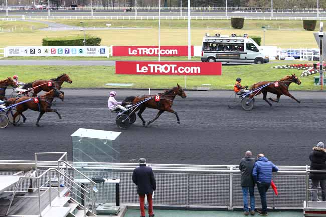 Photo d'arrivée de la course pmu PRIX DE CAGNY à PARIS-VINCENNES le Samedi 4 février 2017