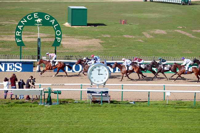 Photo d'arrivée de la course pmu PRIX DE ROSE à CHANTILLY le Jeudi 16 mars 2017