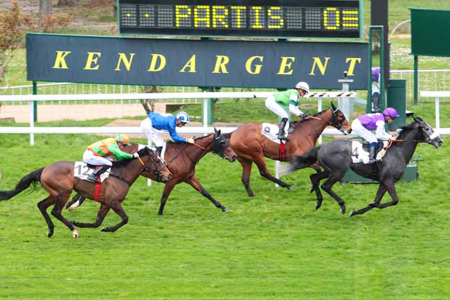 Photo d'arrivée de la course pmu PRIX DE JUVISY à SAINT-CLOUD le Jeudi 23 mars 2017