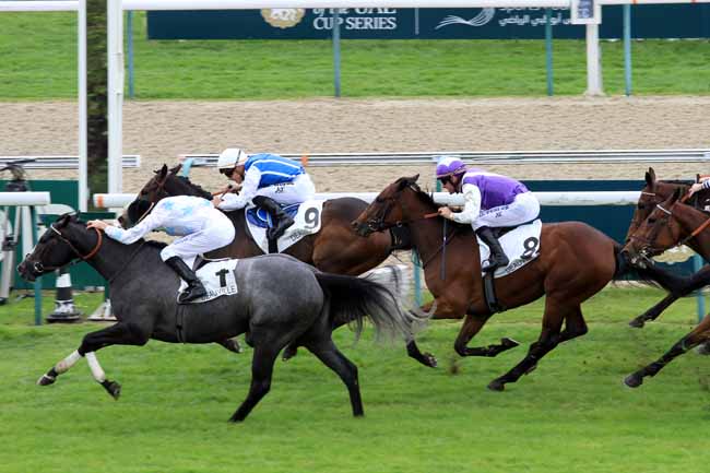 Photo d'arrivée de la course pmu PRIX DE LA MICHODIERE à DEAUVILLE le Samedi 13 mai 2017