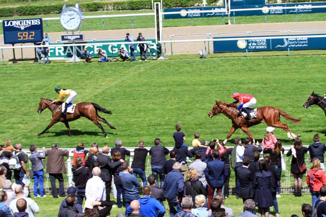 Photo d'arrivée de la course pmu PRIX DE MONDOVI à DEAUVILLE le Dimanche 14 mai 2017