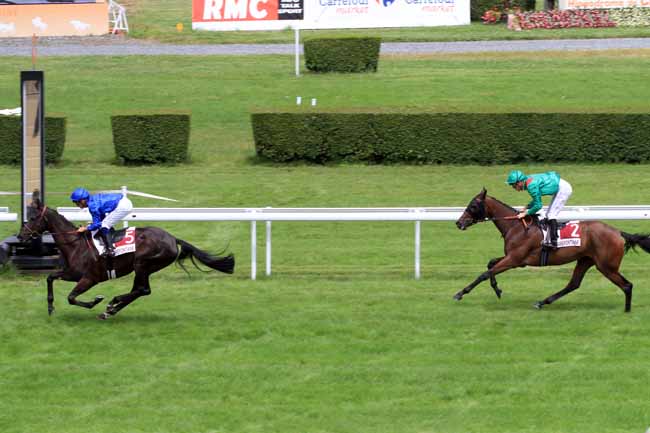 Photo d'arrivée de la course pmu PRIX LIANGA à CLAIREFONTAINE le Vendredi 30 juin 2017