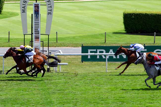 Photo d'arrivée de la course pmu PRIX DE PORT-MARLY à MAISONS-LAFFITTE le Lundi 3 juillet 2017