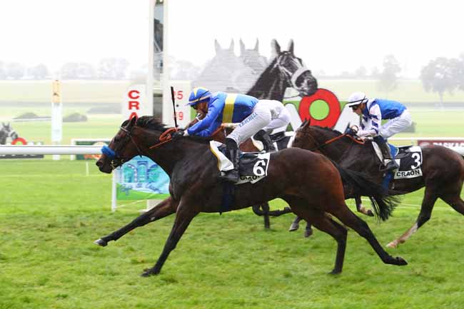 Photo d'arrivée de la course pmu PRIX GROUPAMA - PRIX DU VAL D'ATHEE à CRAON le Lundi 25 septembre 2017