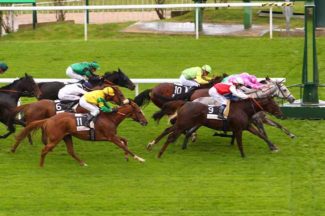 Photo d'arrivée de la course pmu PRIX JOUVENCE à SAINT-CLOUD le Dimanche 22 octobre 2017