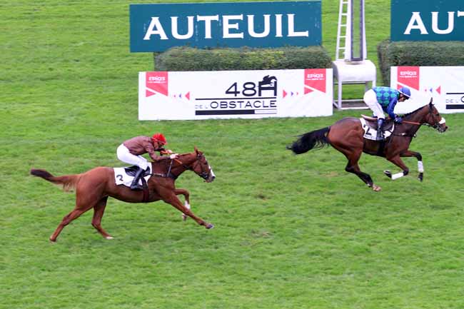 Photo d'arrivée de la course pmu PRIX CONGRESS à AUTEUIL le Samedi 4 novembre 2017
