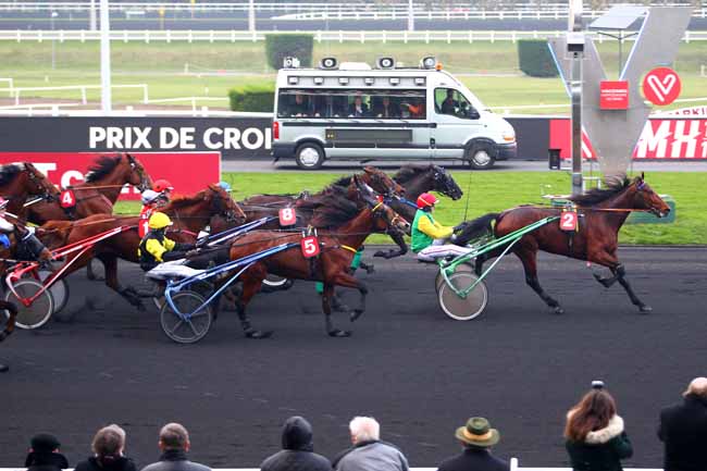 Photo d'arrivée de la course pmu PRIX DE CROIX à PARIS-VINCENNES le Samedi 13 janvier 2018