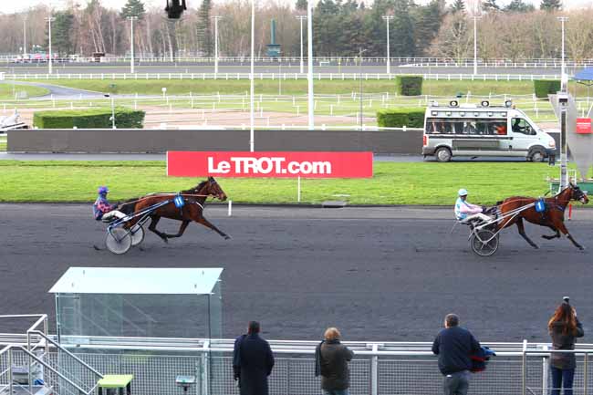 Photo d'arrivée de la course pmu PRIX DE CAVAILLON à PARIS-VINCENNES le Lundi 22 janvier 2018