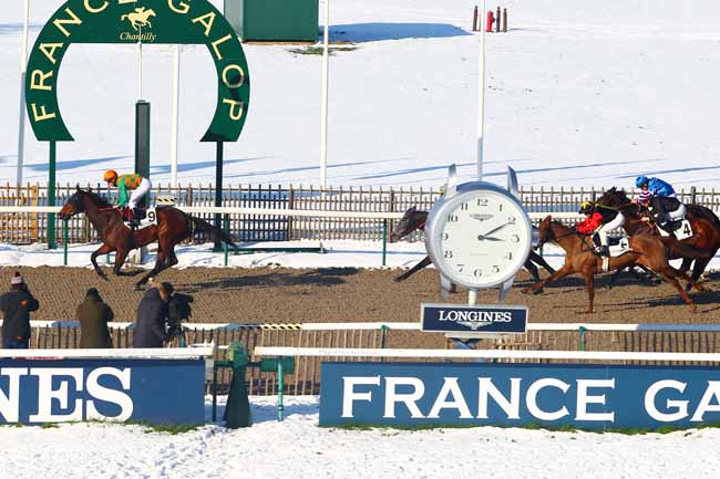 Photo d'arrivée de la course pmu PRIX DE LA ROUTE D'AUTEUIL à CHANTILLY le Jeudi 8 février 2018