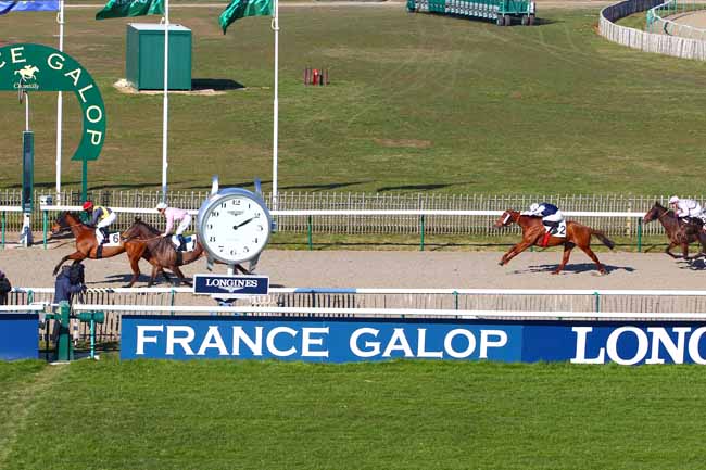 Photo d'arrivée de la course pmu PRIX DE LA ROUTE DU MILIEU à CHANTILLY le Vendredi 23 février 2018