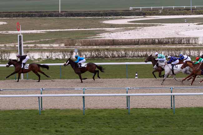 Photo d'arrivée de la course pmu PRIX DU CAP-DE-LA-HEVE à DEAUVILLE le Jeudi 1 mars 2018