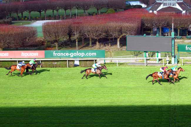 Photo d'arrivée de la course pmu PRIX ALTIPAN à SAINT-CLOUD le Dimanche 11 mars 2018