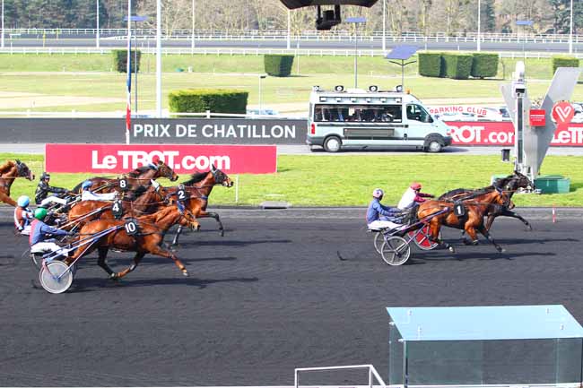 Photo d'arrivée de la course pmu PRIX DE CHATILLON à PARIS-VINCENNES le Samedi 24 mars 2018