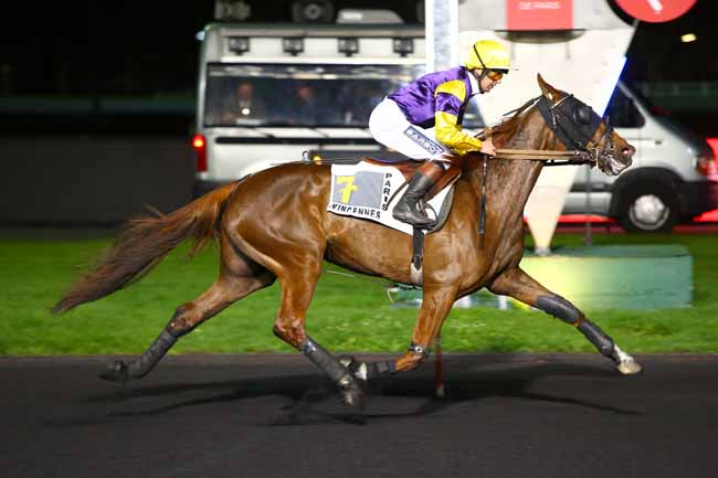 Photo d'arrivée de la course pmu PRIX CHLOE à PARIS-VINCENNES le Vendredi 13 avril 2018