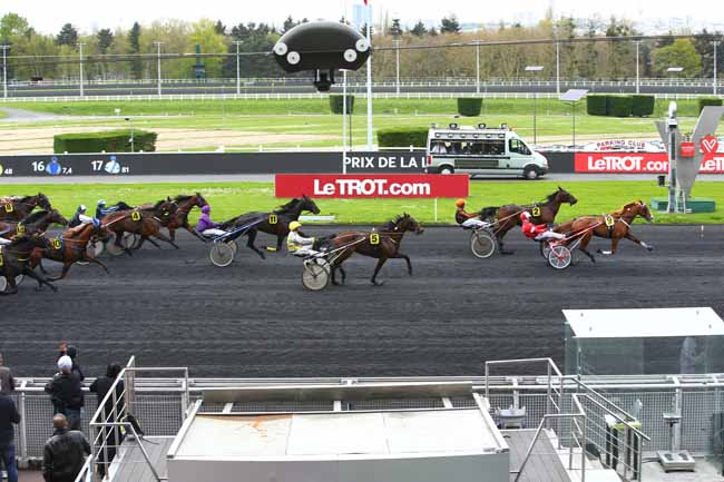 Photo d'arrivée de la course pmu PRIX DE LA LORRAINE à PARIS-VINCENNES le Samedi 14 avril 2018