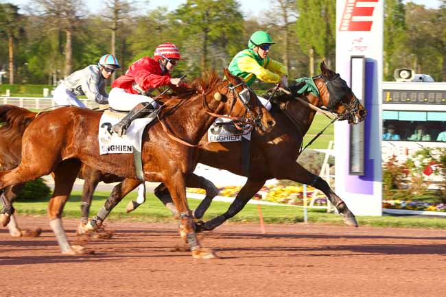 Photo d'arrivée de la course pmu PRIX DE FUMEL à ENGHIEN le Jeudi 19 avril 2018