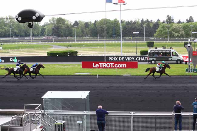 Photo d'arrivée de la course pmu PRIX DE VIRY-CHATILLON à PARIS-VINCENNES le Samedi 12 mai 2018