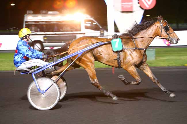Photo d'arrivée de la course pmu PRIX DIANA à PARIS-VINCENNES le Vendredi 18 mai 2018