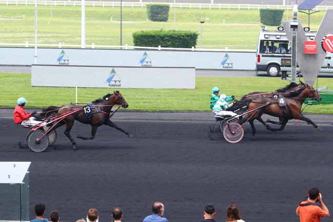 Photo d'arrivée de la course pmu PRIX GIEN à PARIS-VINCENNES le Samedi 9 juin 2018