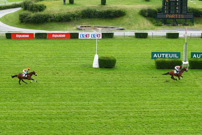 Photo d'arrivée de la course pmu PRIX DU BOULONNAIS à AUTEUIL le Mercredi 13 juin 2018