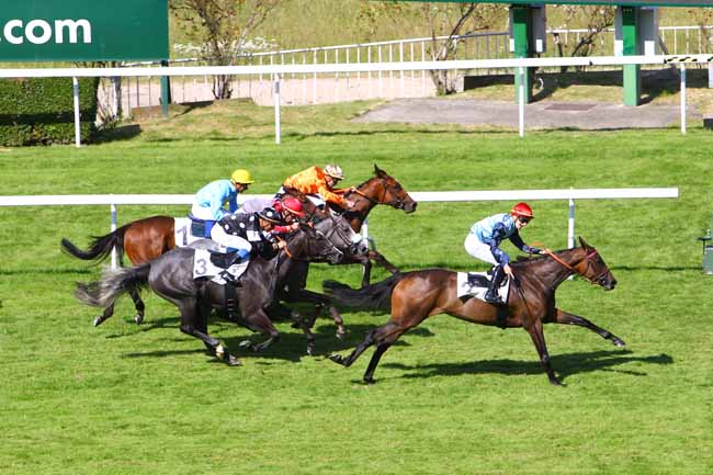 Photo d'arrivée de la course pmu PRIX D'ASCOT à SAINT-CLOUD le Lundi 25 juin 2018