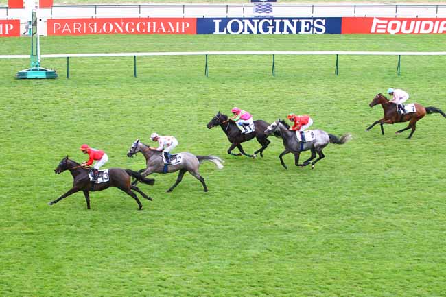 Photo d'arrivée de la course pmu PRIX D'IVRY à LONGCHAMP le Samedi 30 juin 2018
