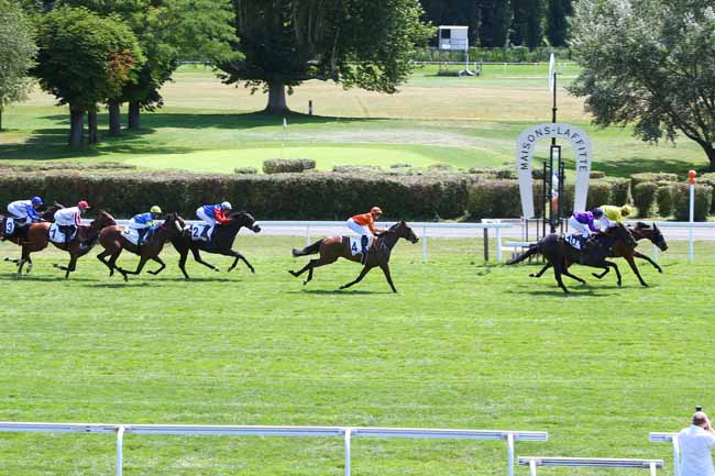 Photo d'arrivée de la course pmu PRIX DE FLINS-SUR-SEINE à MAISONS-LAFFITTE le Vendredi 6 juillet 2018