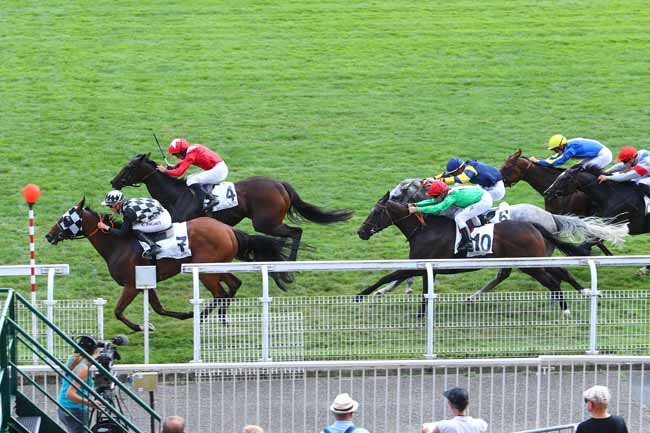 Photo d'arrivée de la course pmu PRIX MINCIO à MAISONS-LAFFITTE le Jeudi 26 juillet 2018