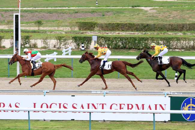 Photo d'arrivée de la course pmu PRIX DU HONG KONG JOCKEY CLUB à DEAUVILLE le Mercredi 15 août 2018